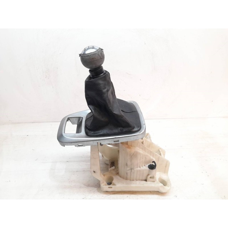 Recambio de palanca cambio para peugeot 3008 sport pack referencia OEM IAM 112102139 112102138 4
