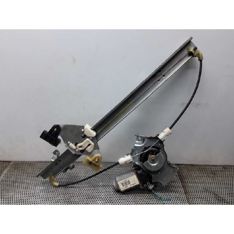 Recambio de elevalunas trasero izquierdo para nissan primera berlina (p12) acenta referencia OEM IAM 5