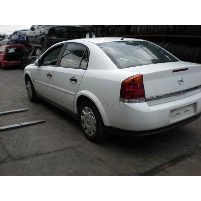 opel vectra c berlina del año 2003