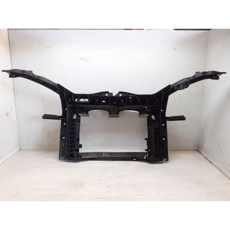 Recambio de panel frontal para ford fiesta (cbk) steel referencia OEM IAM 2