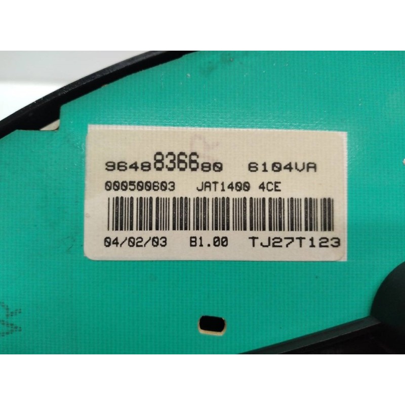 Recambio de cuadro instrumentos para peugeot 206 berlina x-line referencia OEM IAM 9648836680 - Blanco 3
