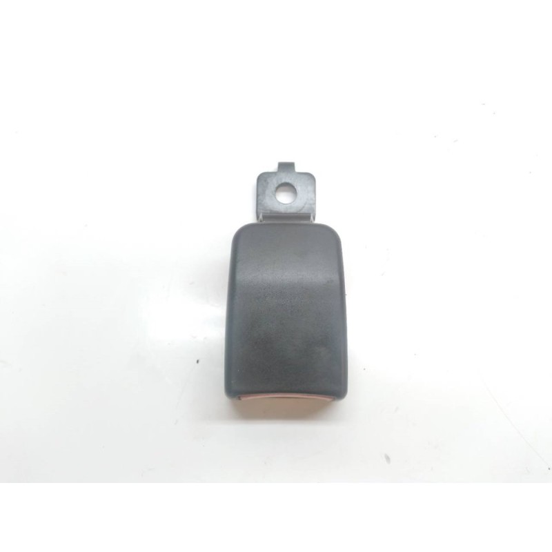 Recambio de enganche cinturon delantero derecho para ford ka (ccq) 1.3 cat referencia OEM IAM   
