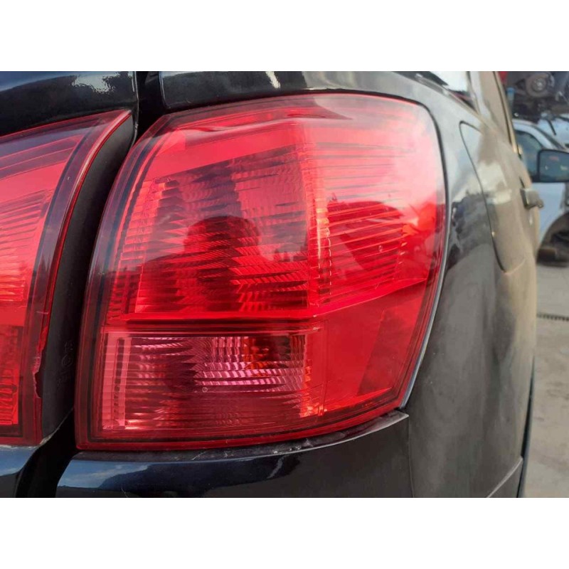 Recambio de piloto trasero derecho para nissan qashqai (j10) tekna referencia OEM IAM - Negro 2