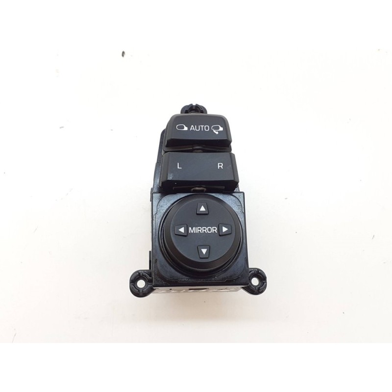 Recambio de mando retrovisor para hyundai tucson tecno mild-hybrid 2wd referencia OEM IAM 93573D3000  