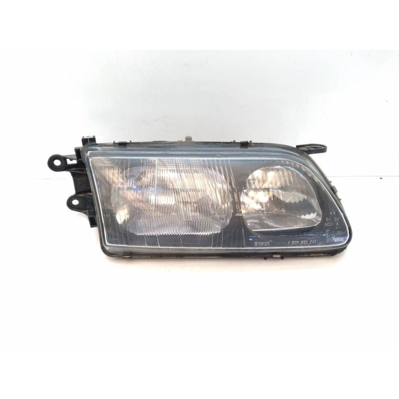 Recambio de faro derecho para mazda 626 berlina (gf) 2.0 tdi glx referencia OEM IAM 0301158202  BOSCH