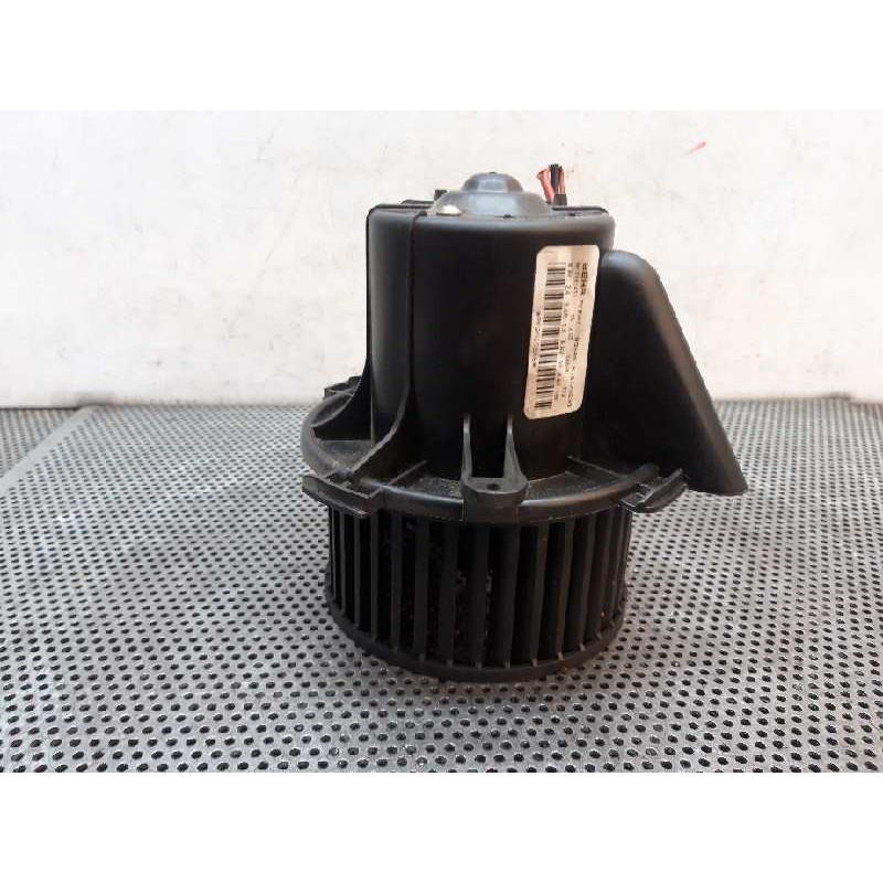Recambio de motor calefaccion para peugeot 307 berlina (s2) d-sign referencia OEM IAM B9506  