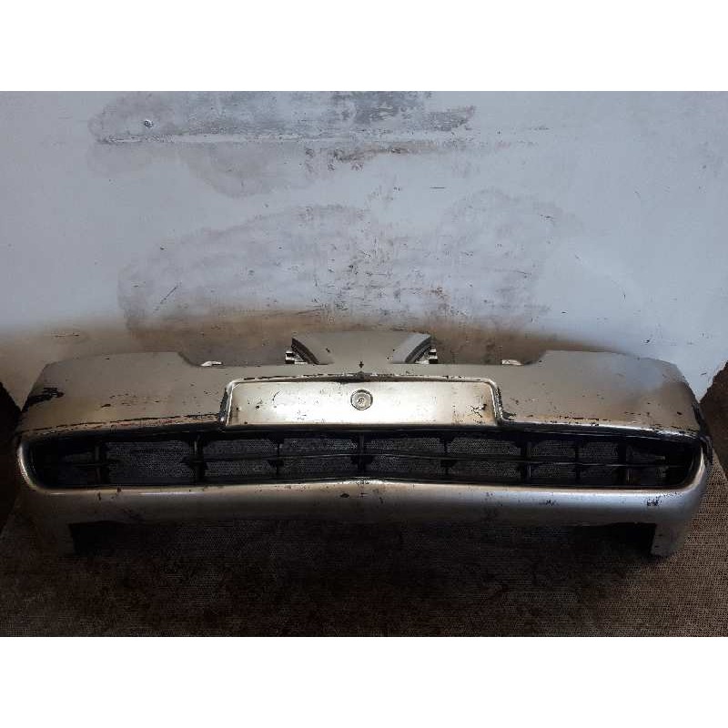 Recambio de paragolpes delantero para nissan primera berlina (p12) acenta referencia OEM IAM 6