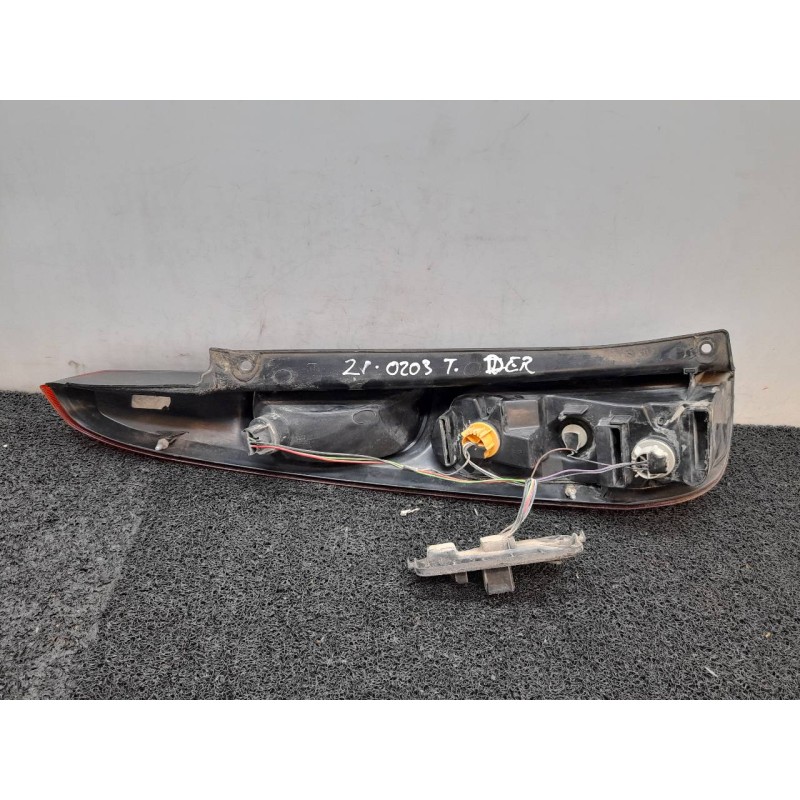 Recambio de piloto trasero derecho para ford fiesta (cbk) newport referencia OEM IAM - Gris 2