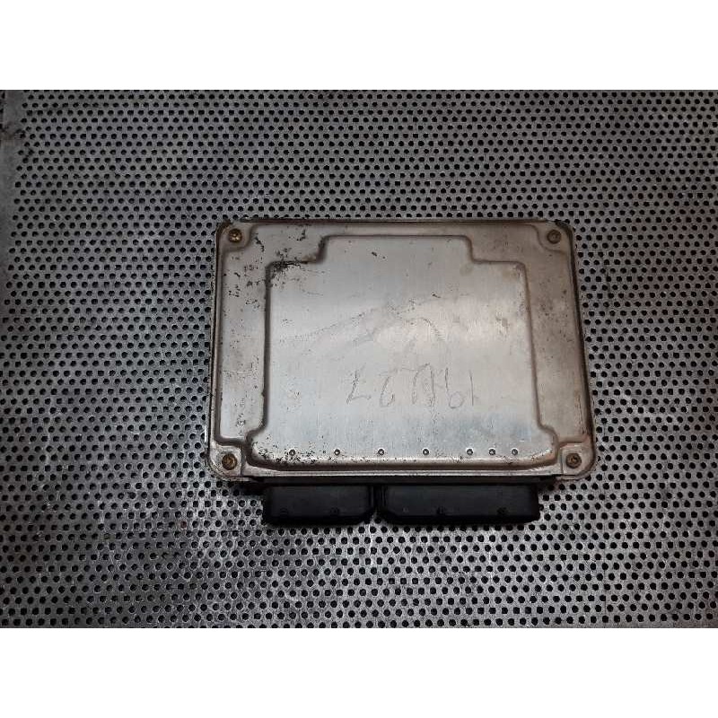 Recambio de centralita motor uce para seat ibiza (6l1) signo referencia OEM IAM 038906012EM 0281010690 4