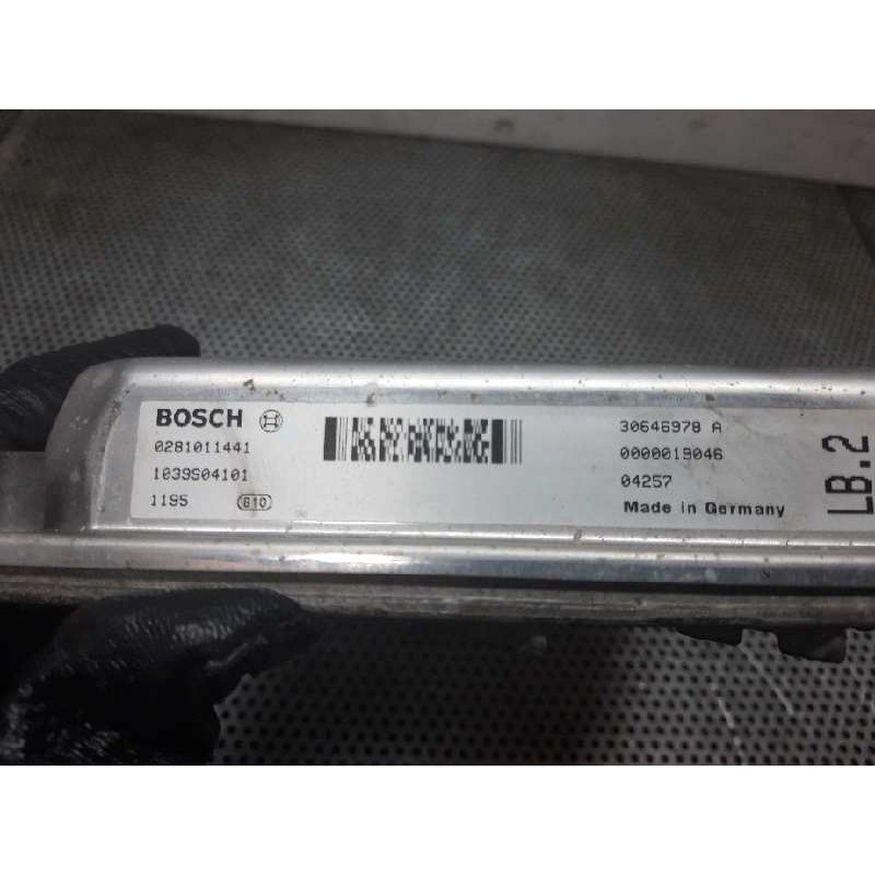 Recambio de centralita motor uce para volvo xc90 2.4 diesel cat referencia OEM IAM 0281011441 1039S04101 - Negro 2
