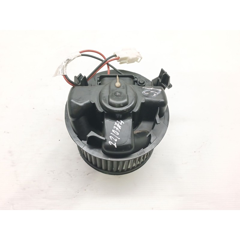 Recambio de motor calefaccion para nissan nv 200 (m20) kasten comfort referencia OEM IAM N106819S 667096L 