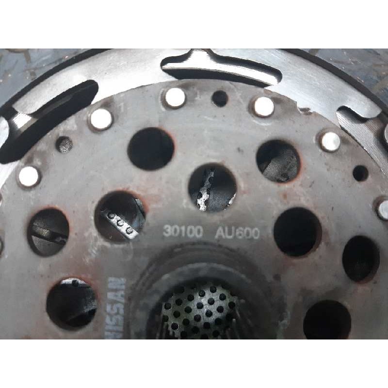 Recambio de kit embrague para nissan almera (n16/e) acenta referencia OEM IAM 30100AU600 4