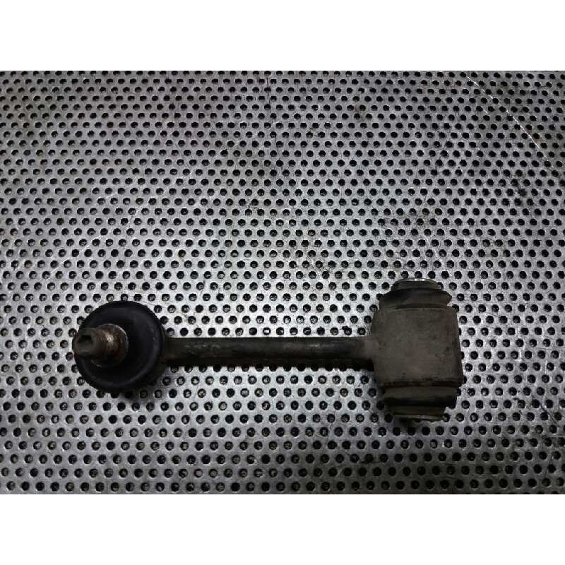 Recambio de bieleta estabilizadora trasera izquierda para toyota lexus is 200 (gxe10) sport referencia OEM IAM   