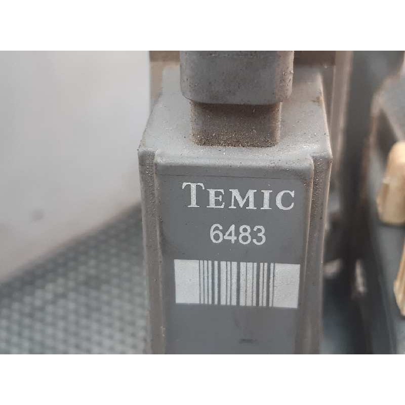 Recambio de elevalunas delantero derecho para citroën c3 pluriel 1.4 hdi referencia OEM IAM 6483 400620G TEMIC - Gris 3