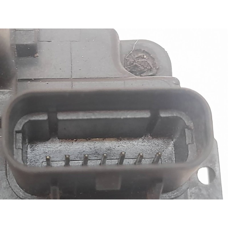 Recambio de cerradura puerta trasera derecha para kia cee'd drive referencia OEM IAM 2