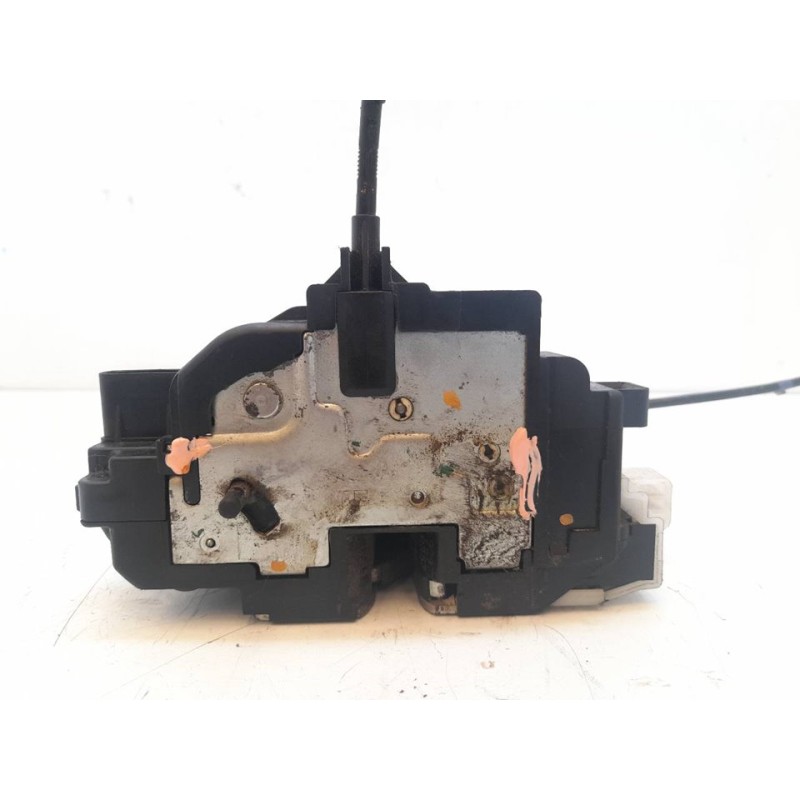 Recambio de cerradura puerta trasera derecha para kia cee'd drive referencia OEM IAM 3