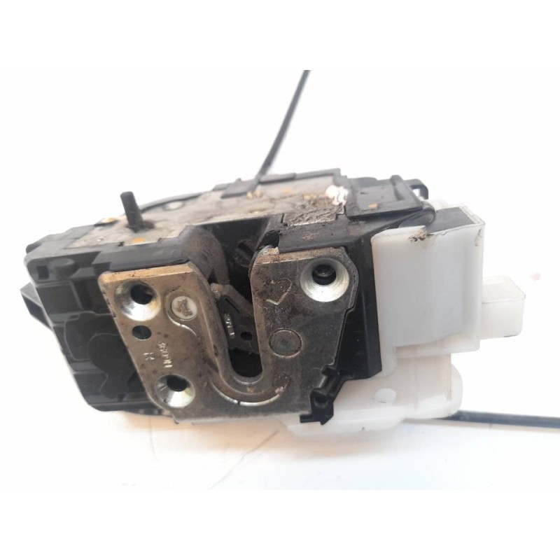 Recambio de cerradura puerta trasera derecha para kia cee'd drive referencia OEM IAM 4
