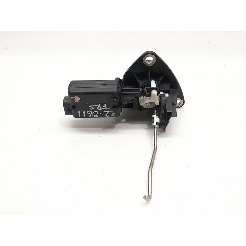 Recambio de bombin porton trasero para dacia duster ambiance 4x2 referencia OEM IAM 906062426R N05003704 VALEO 4