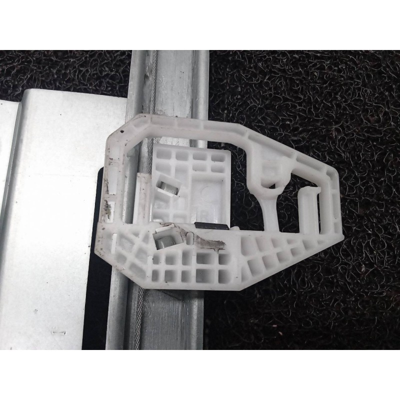 Recambio de elevalunas trasero izquierdo para renault scenic ii confort authentique referencia OEM IAM 4