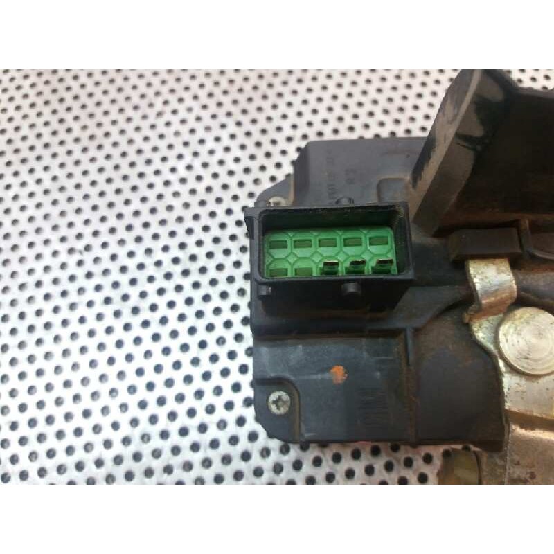 Recambio de cerradura puerta delantera derecha para opel vectra b berlina comfort referencia OEM IAM 90507060 - Negro 5