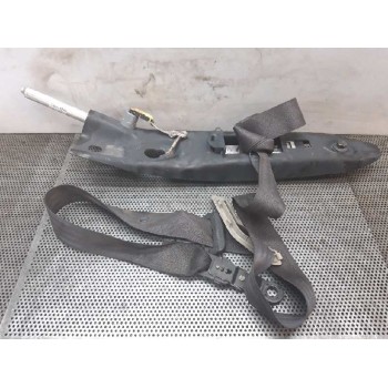 CINTURON SEGURIDAD DELANTERO DERECHO 