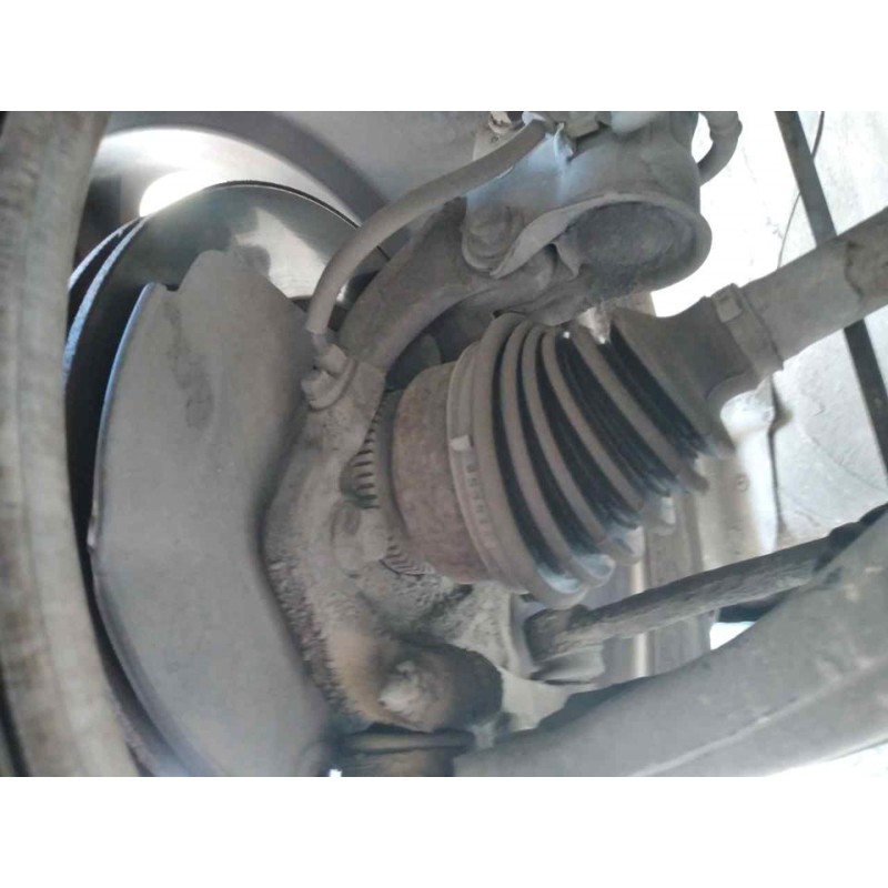 Recambio de mangueta delantera derecha para kia carnival 2.9 crdi vgt active referencia OEM IAM   