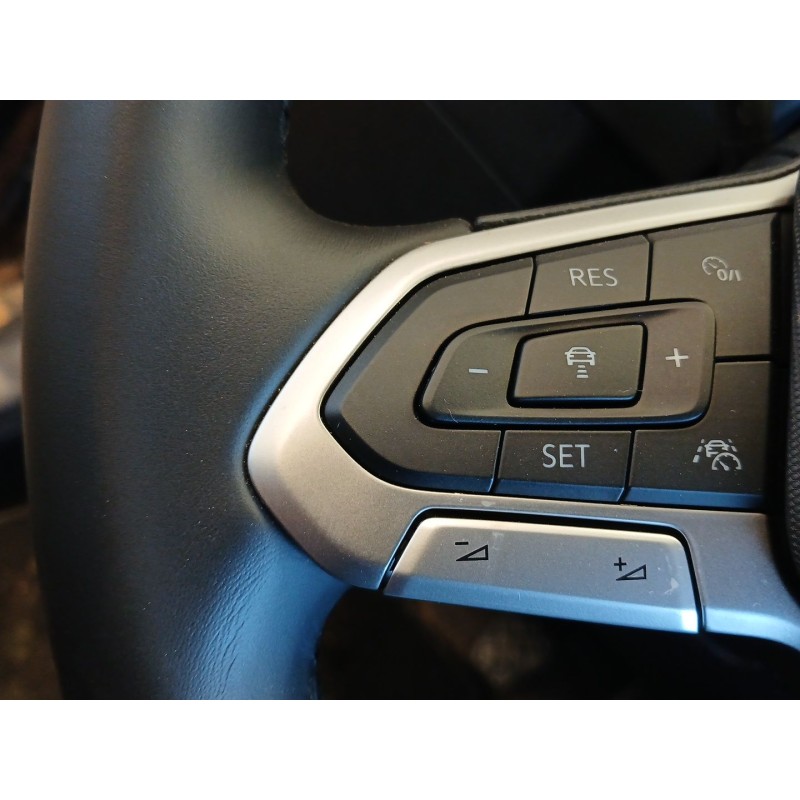 Recambio de volante para volkswagen t-cross (c11, d31) 1.0 tsi referencia OEM IAM - Negro 3