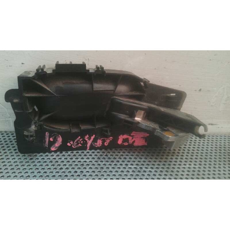 Recambio de maneta interior delantera izquierda para peugeot 307 berlina (s2) d-sign referencia OEM IAM 2
