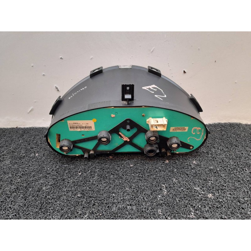 Recambio de cuadro instrumentos para peugeot 206 berlina xr referencia OEM IAM 9645096080 2