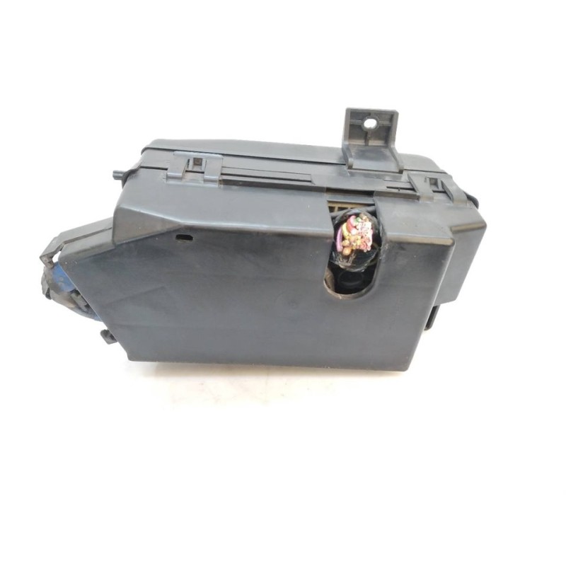 Recambio de caja reles / fusibles para hyundai xg 3.0 v6 gls referencia OEM IAM 9122038000 - Gris 2