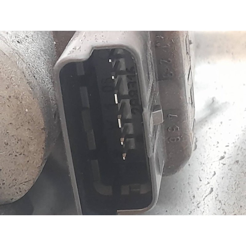 Recambio de elevalunas trasero derecho para kia cee'd drive referencia OEM IAM 402058  ARVINMERITOR 3
