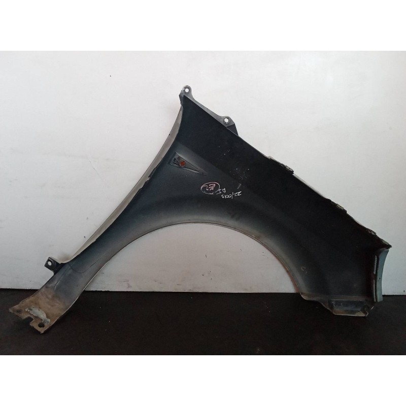 Recambio de aleta delantera izquierda para renault scenic ii confort expression referencia OEM IAM 4