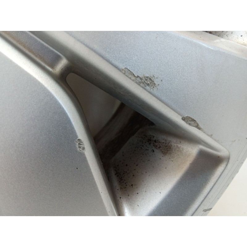 Recambio de llanta para renault megane iv grandtour limited referencia OEM IAM 403009128R - Blanco 2
