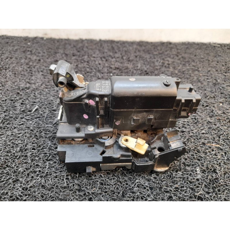 Recambio de cerradura puerta delantera derecha para dacia lodgy ambiance referencia OEM IAM - Negro 4