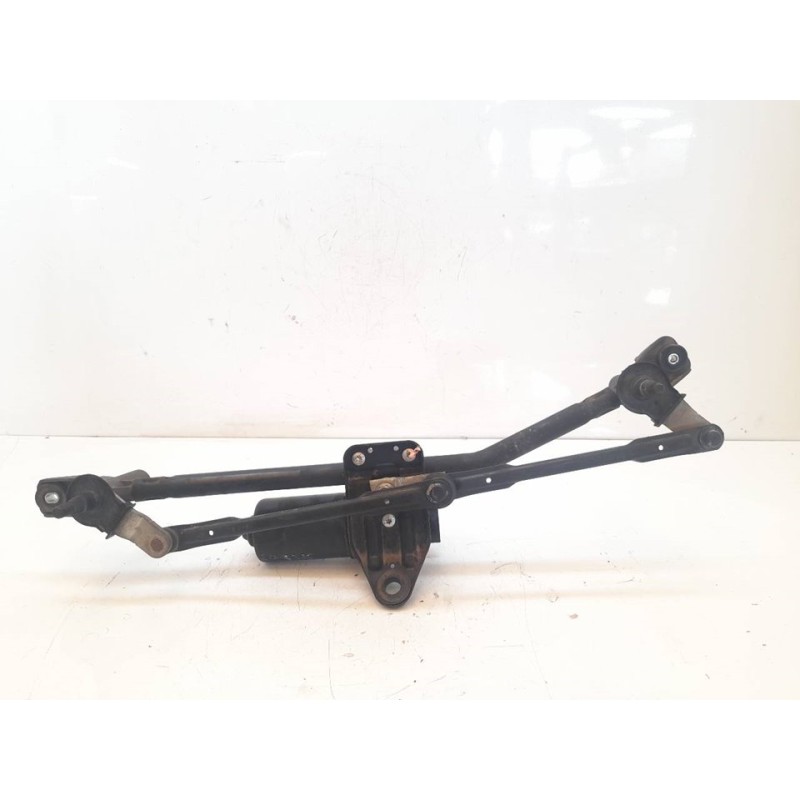 Recambio de motor limpia delantero para kia cee'd drive referencia OEM IAM 3