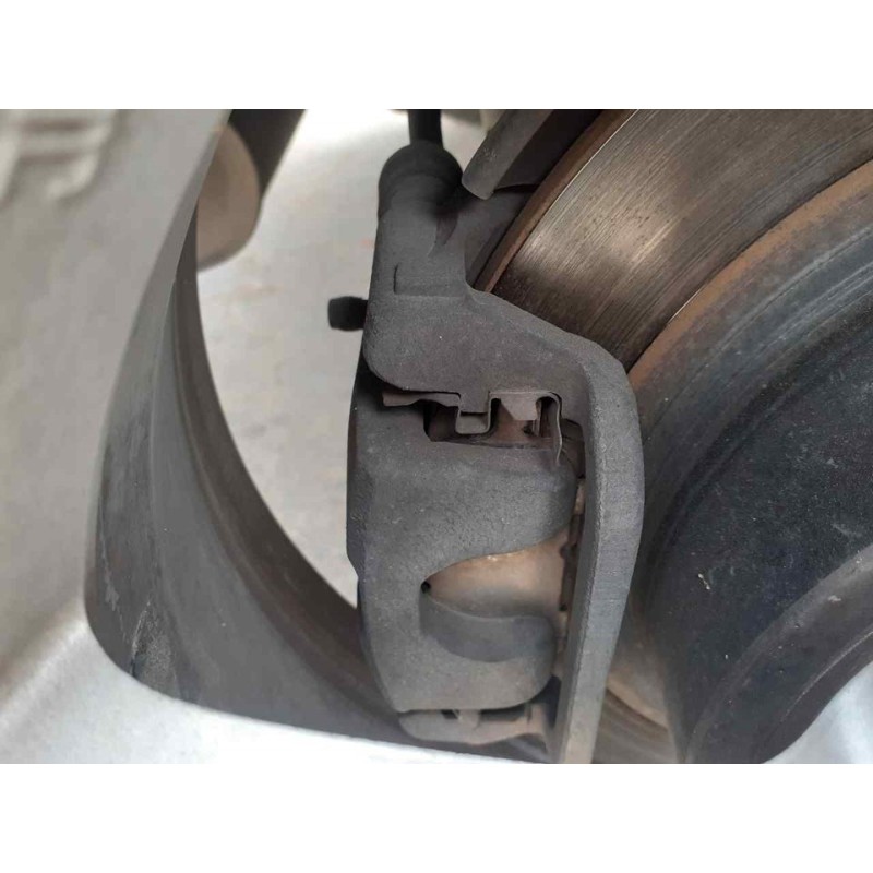 Recambio de pinza de freno trasera derecha para nissan qashqai (j10) tekna referencia OEM IAM   