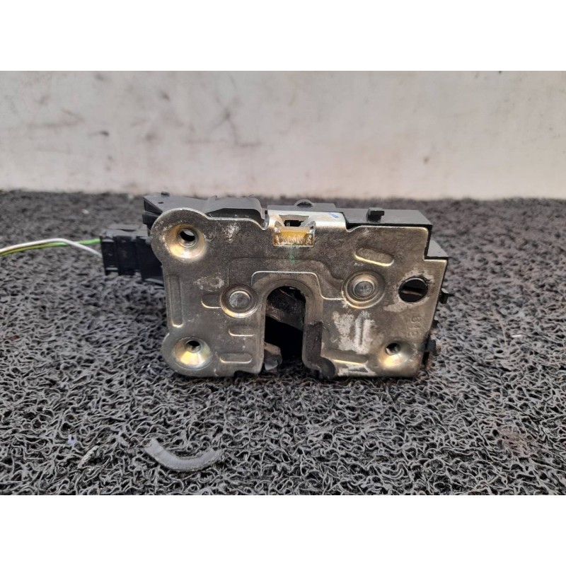 Recambio de cerradura puerta trasera izquierda para dacia lodgy ambiance referencia OEM IAM - Negro 3
