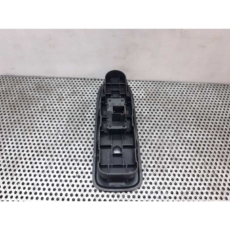 Recambio de mando elevalunas delantero derecho para peugeot 308 sw envy referencia OEM IAM 96565184XT 53269801 - Blanco 4