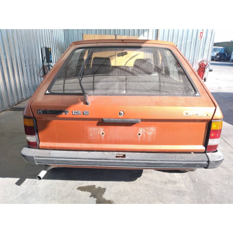 opel kadett d del año 1982