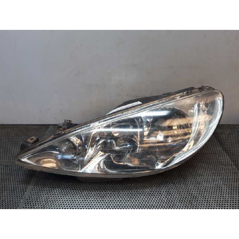 Recambio de faro izquierdo para peugeot 206 berlina xs-line referencia OEM IAM - Blanco 4