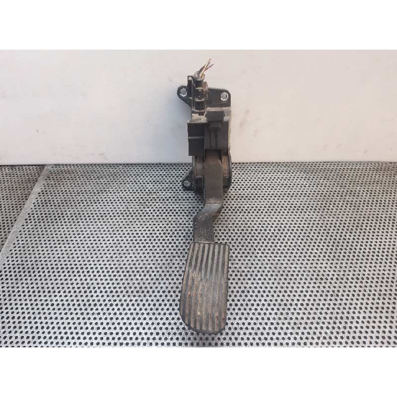 Recambio de potenciometro pedal para mercedes-benz vito (w639) basic, combi 111 cdi compacto (639.601) referencia OEM IAM 028100 - Amarillo