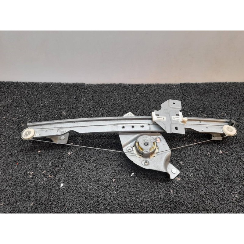 Recambio de elevalunas delantero izquierdo para dacia duster ambiance 4x2 referencia OEM IAM 2