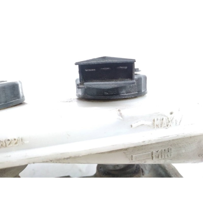 Recambio de bomba freno para ford transit, caja cerrada 86/92 ft 100 referencia OEM IAM - Blanco 3