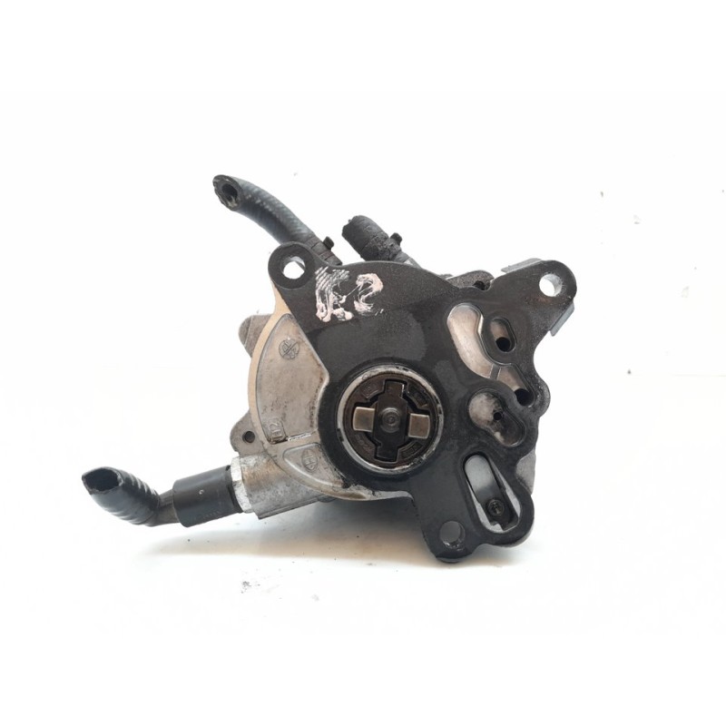 Recambio de depresor freno / bomba vacio para audi a3 (8p) 2.0 tdi attraction referencia OEM IAM 111017A2 - Rojo 2
