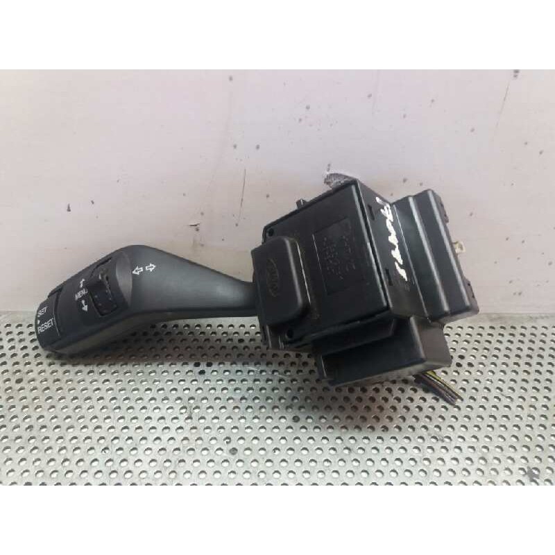 Recambio de mando luces para ford focus berlina (cap) ghia referencia OEM IAM 4M5T13335BD  