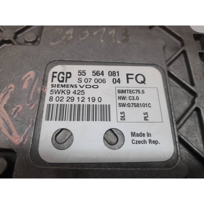Recambio de centralita motor uce para opel zafira b cosmo referencia OEM IAM 55564081 5WK9425 - Negro 2