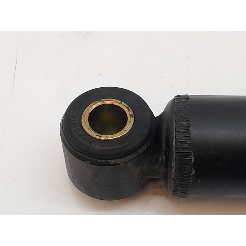 Recambio de amortiguador trasero izquierdo para iveco daily caja abierta cabina simple 35 c... batalla 3750 referencia OEM IAM - Blanco 2
