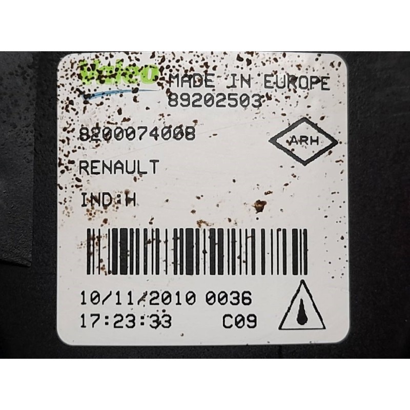 Recambio de faro antiniebla izquierdo para dacia duster ambiance 4x2 referencia OEM IAM 8200074008 2