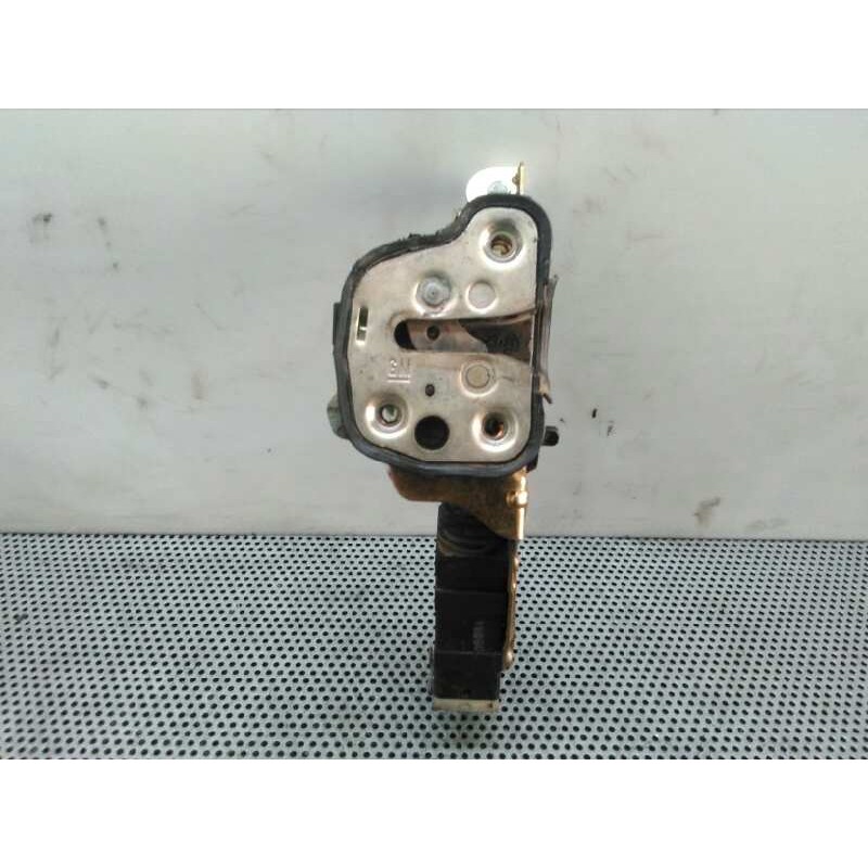 Recambio de cerradura puerta trasera izquierda para opel astra f berlina básico referencia OEM IAM   
