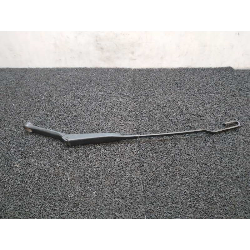 Recambio de brazo limpia delantero izquierdo para audi a4 berlina (b5) 1.9 tdi referencia OEM IAM   